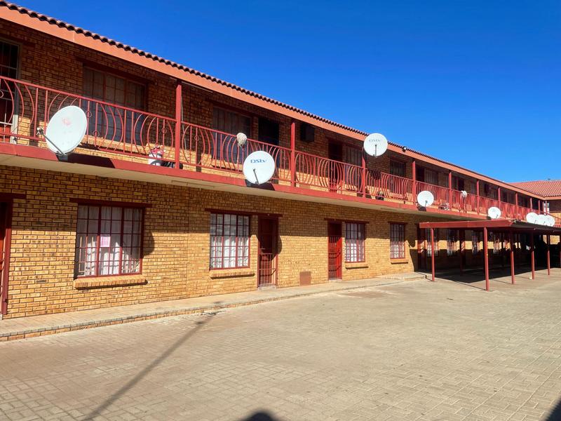 1 Bedroom Property for Sale in Kannoniers Park North West